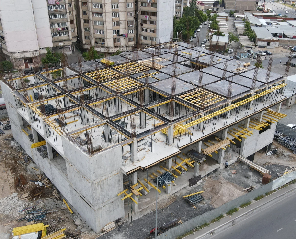 builder image