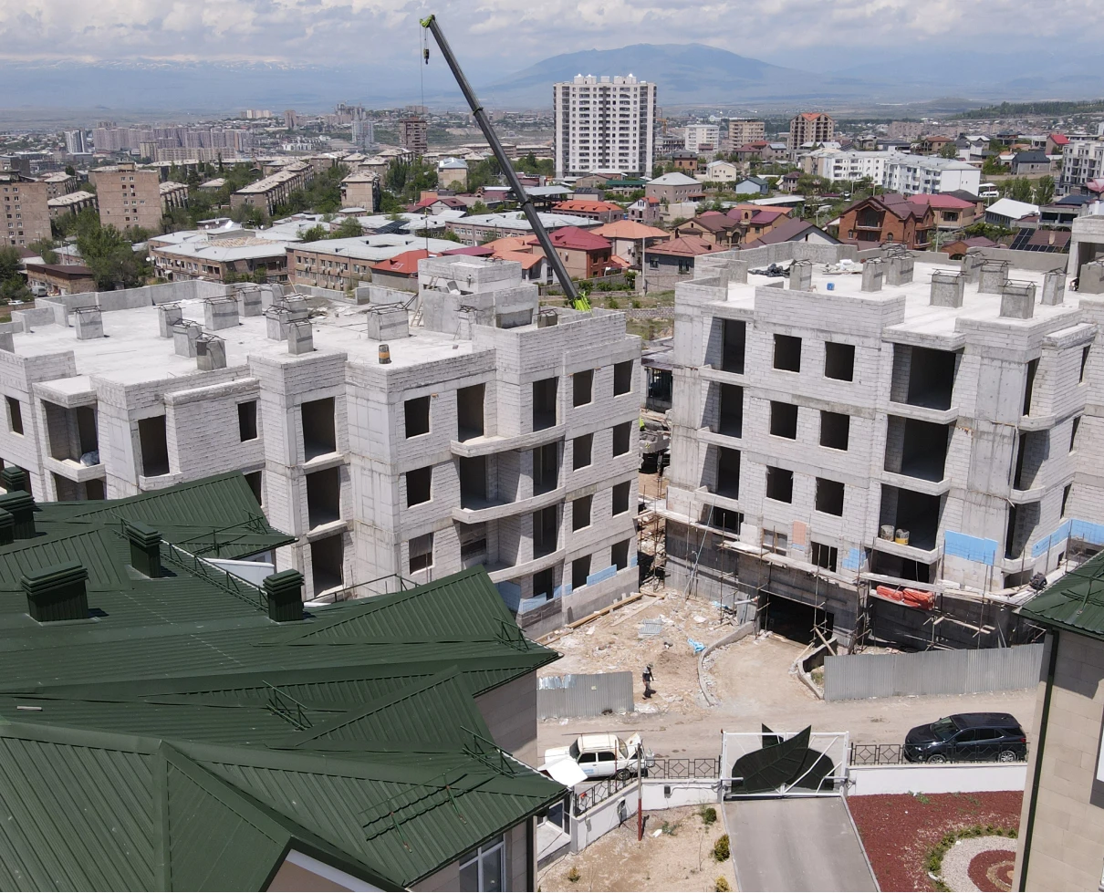 builder image
