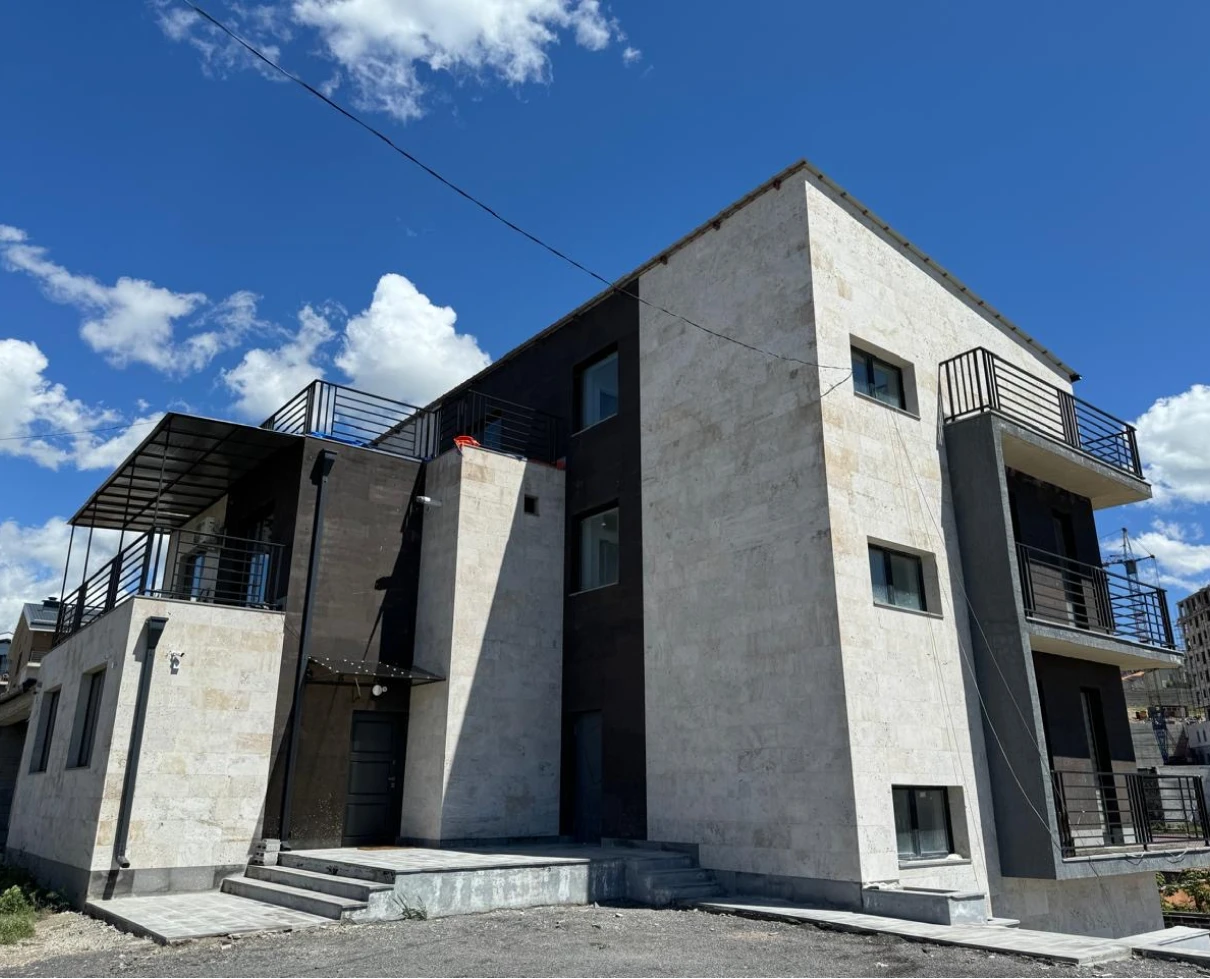builder image