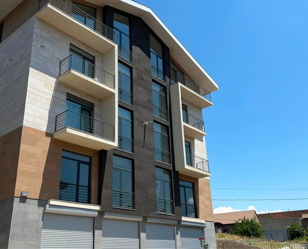 builder image