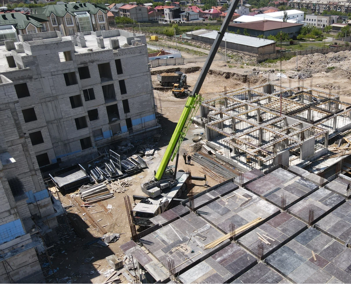 builder image