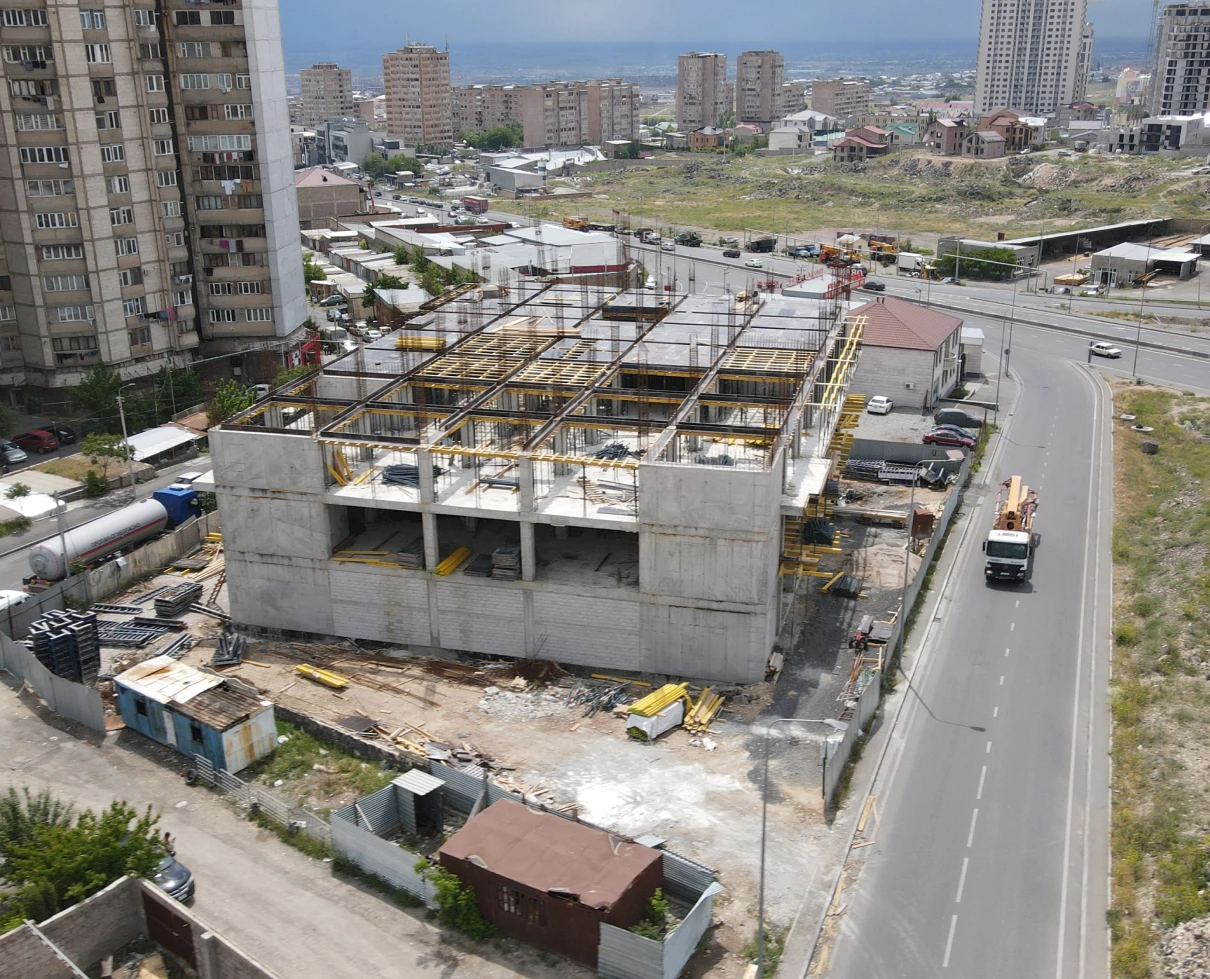 builder image